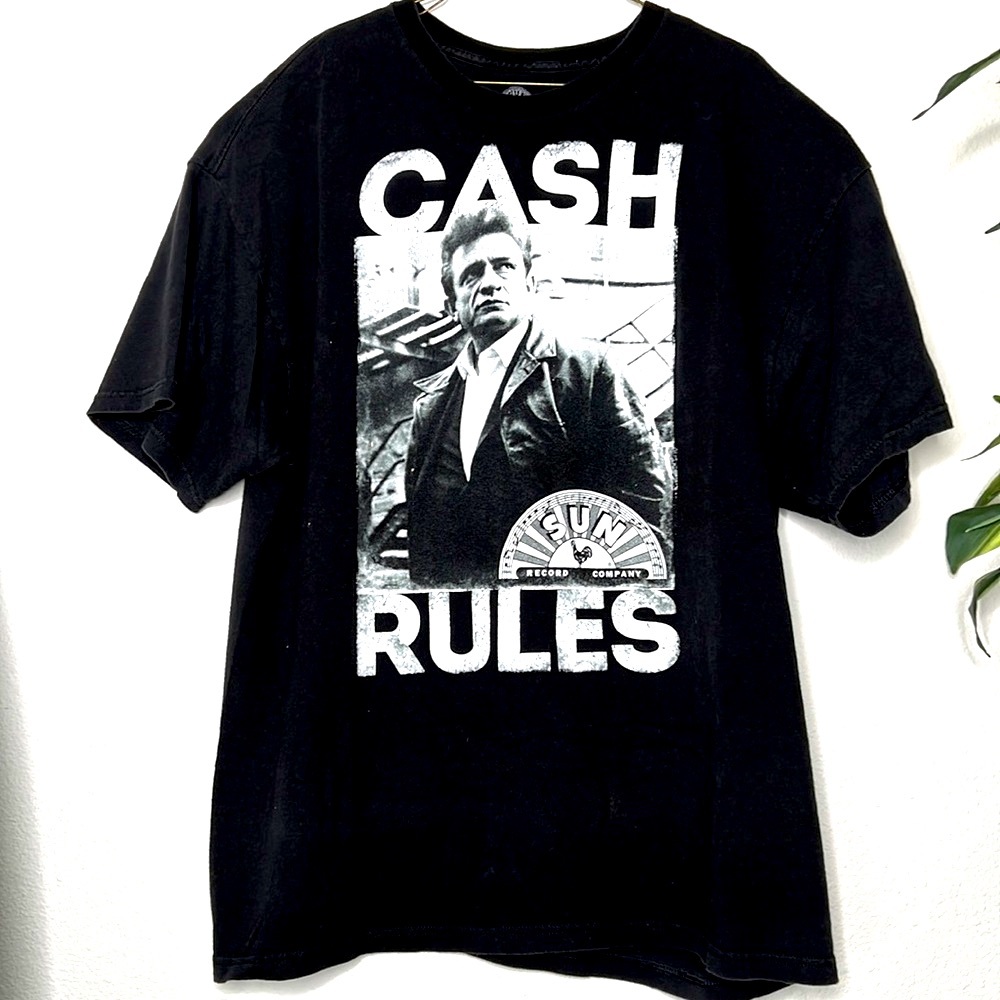 Vintage Johnny Cash shirt